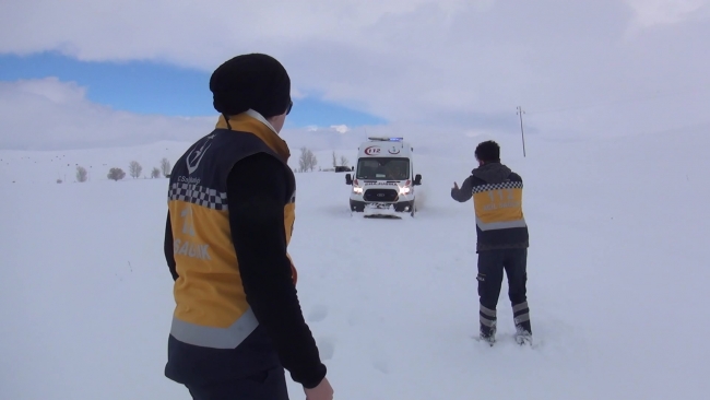 "Gönüllüler ordusu" UMKE'den hasta kurtarma operasyonu